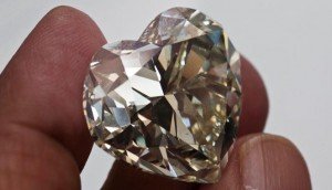 Berlian 73,85 karat senilai US$2,8 juta (REUTERS/Nir Elias)