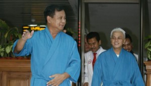 252456_prabowo-hatta-jalani-tes-kesehatan_663_382
