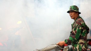 20140221_180902_fogging-serentak-di-jakarta-pasca-banjir