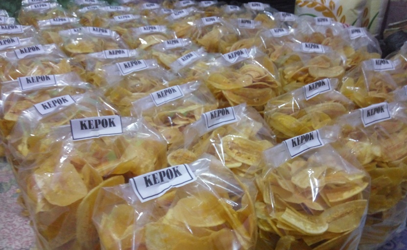 keripik singkong dan pisang di situdaun