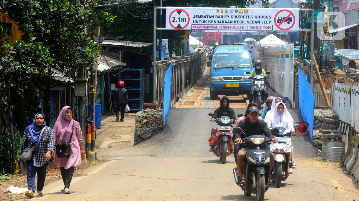 Warga Terdampak Proyek Jembatan Cikereteg Ancam Geruduk Istana Bogor