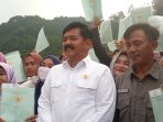 Menteri ATR Meminta Masyarakat Gunung Bunder Mempertahankan Rencana Tata Ruang Wilayah Desa Gunung Bunder II